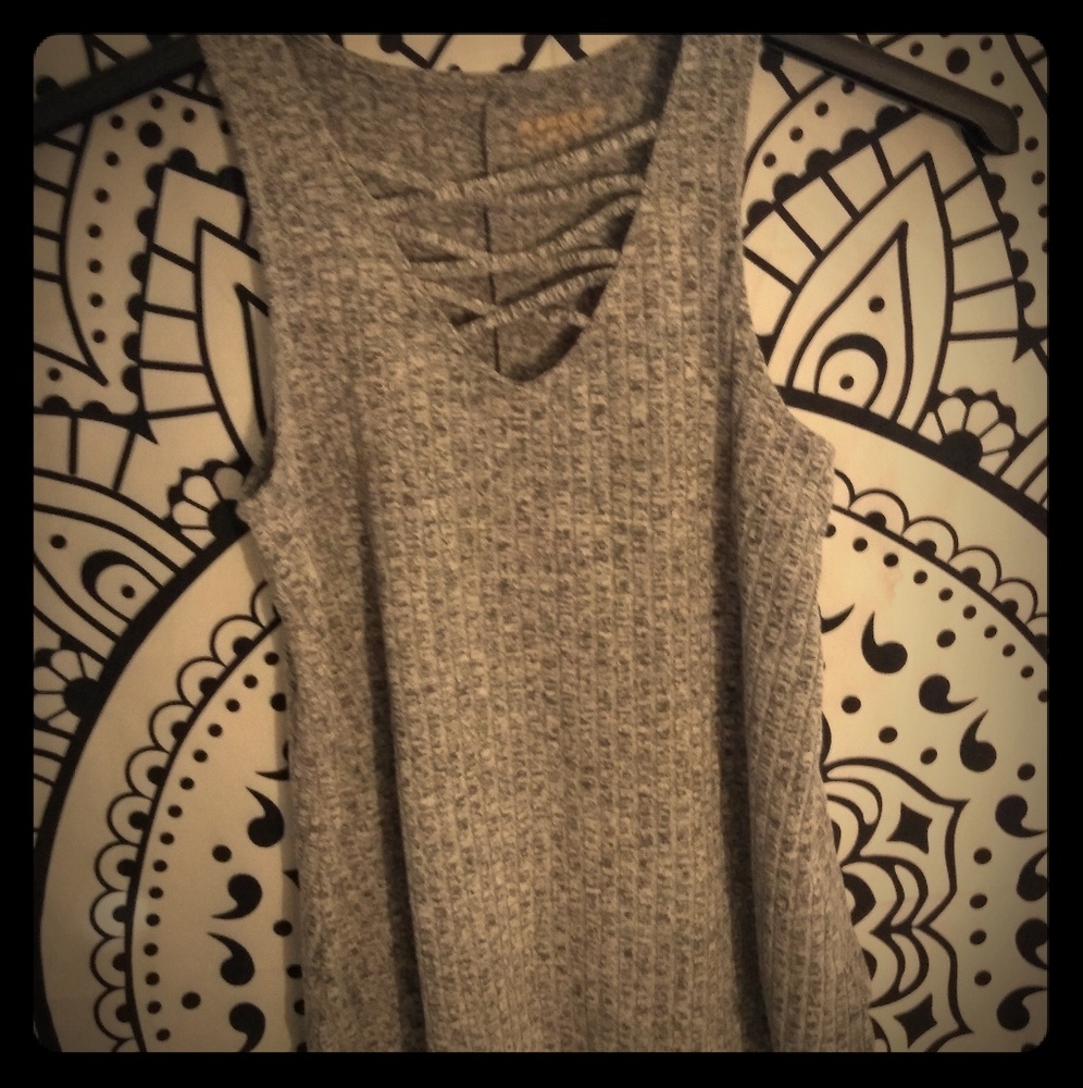 Arizona Jean Co. Criss-cross tank